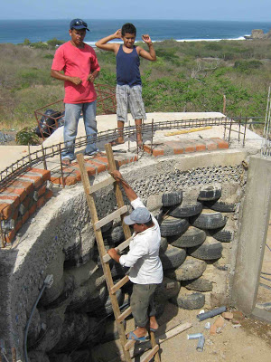 tire+walls.jpg