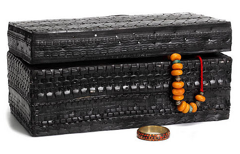 Tread-recycled-tyre-storage-box.png