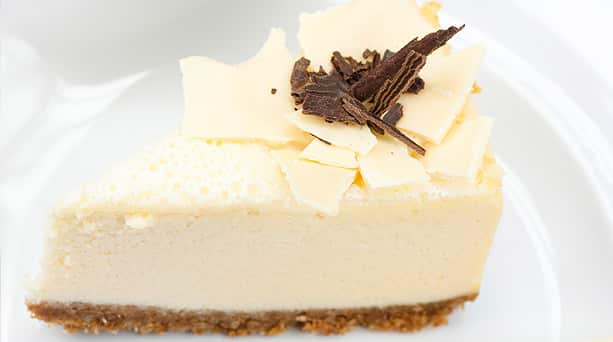 trozo-de-tarta-de-chocolate-blanco.jpg