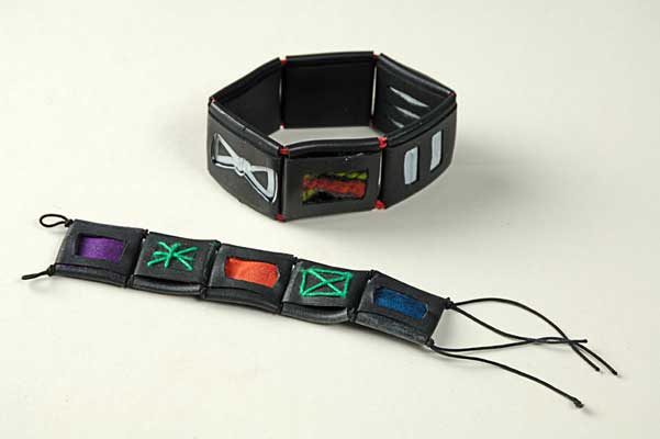 TW09-Gretha-rubber-armband.jpg