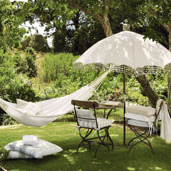 white+garden.jpg